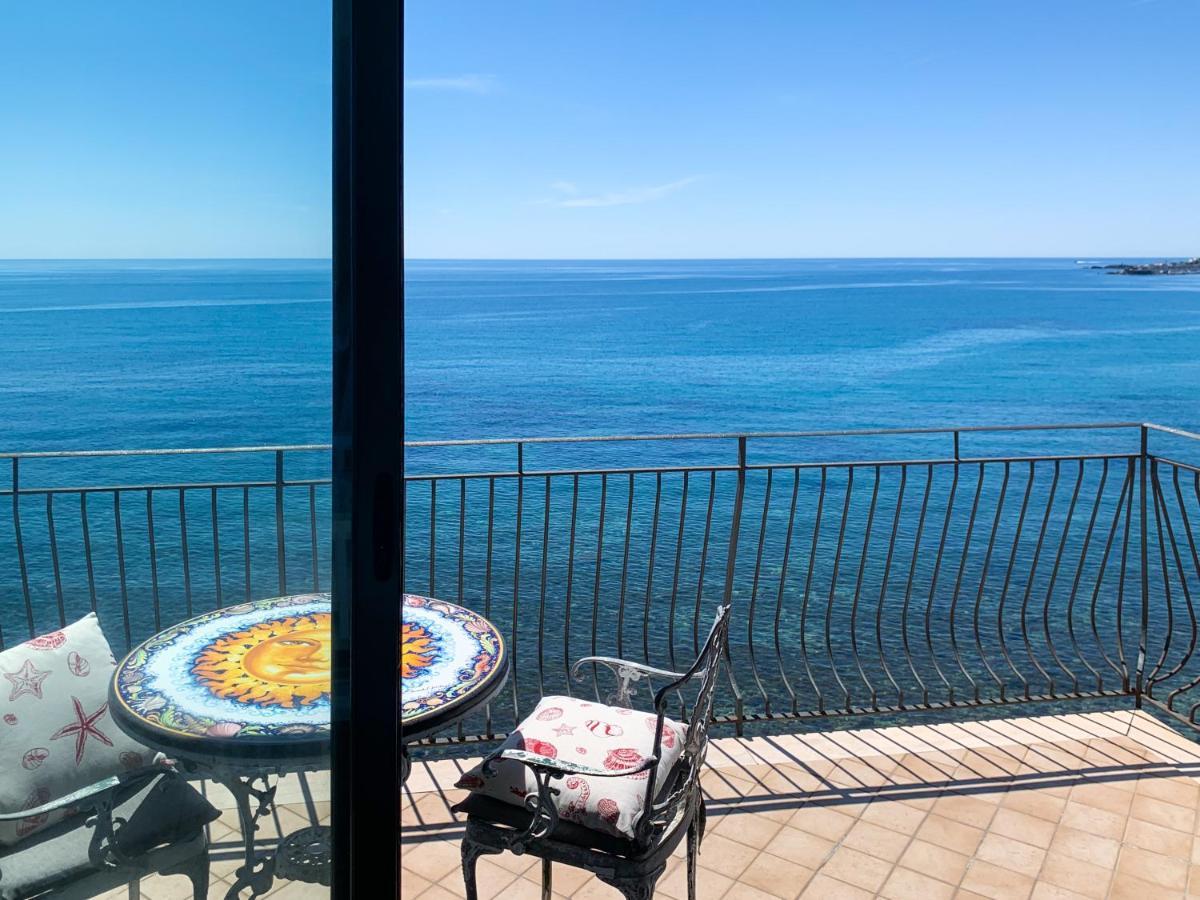 Giardini Beach Loft Kültér fotó