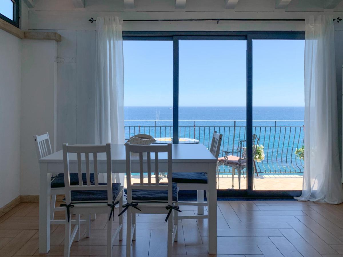 Giardini Beach Loft Kültér fotó